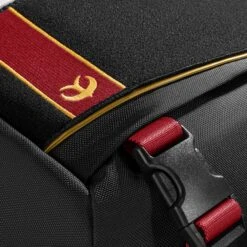 MHRS-T21 Royal Order Sling Bag L -Tomtoc 10 3cb82d63 6e87 4b38 9185 47c538705a1a