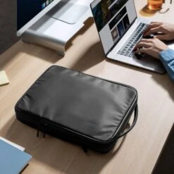 DefenderACE-A04 Laptop Shoulder Bag For 16" MacBook Pro M3/M2/M1 | Black 22 DefenderACE-A04 Laptop Shoulder Bag For 16" MacBook Pro M3/M2/M1 | Black -Tomtoc 10 d2ae11ed 0970 4e32 b596 8041d7635a92