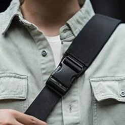 Explorer-T21 Sling Bag L For MacBook Pro 14-Inch Pro/Max -Tomtoc 16373130813a90bbb9 8f71 418f 93b9 43b48812451c. CR0 0 1600 1600 PT0 SX300 V1