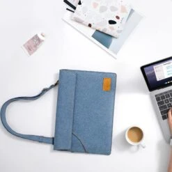 Light-A26 Laptop Shoulder Bag For 13-inch MacBook Air M3/M2/M1 -Tomtoc 163895192071JME