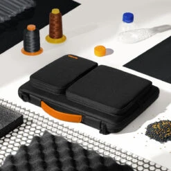 Defender-A42 Laptop Briefcase For 15.6-inch Universal Laptop -Tomtoc 9 7b23bba1 bfad 486c b117 b72846848c43