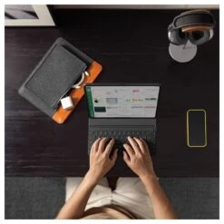 Tomtoc Vintage Laptop/Tablet Sleeve For Up To 33 Cm (13 Inch) Laptop/Tablet With Intelligent Magnet Closure, Grey H16-C02Y(493665234) -Tomtoc Tomtoc H16 C02Y Sleeve 493665234 i 8 1200Wx1200H